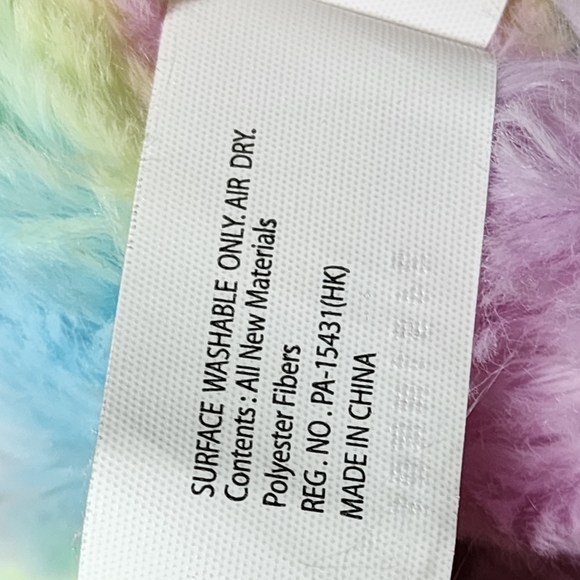 Barbie Rainbow Unicorn Battery operated - Picture 9 of 16